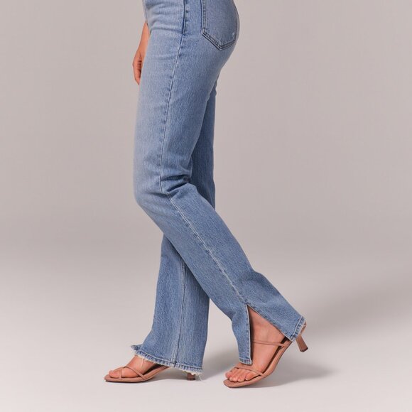 Abercrombie & Fitch Ultra High Rise 90s Straight Jean in Light with Vent Hem - Picture 2 of 6